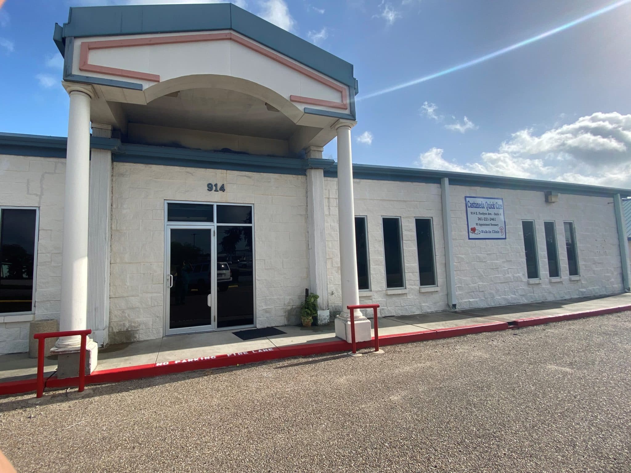 Front-of-building-scaled Medical Center